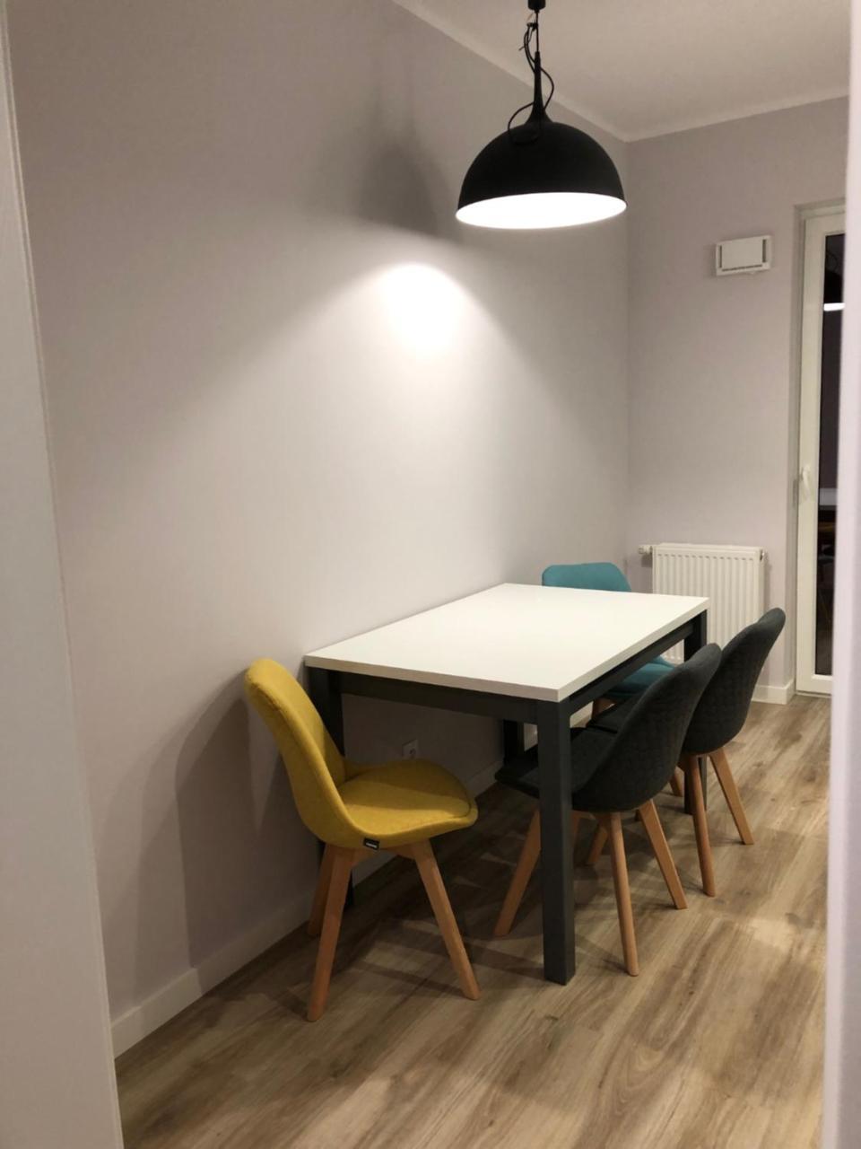 Apartamenty Zajezdnia Mtp Poznań Esterno foto