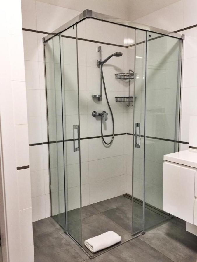 Apartamenty Zajezdnia Mtp Poznań Esterno foto